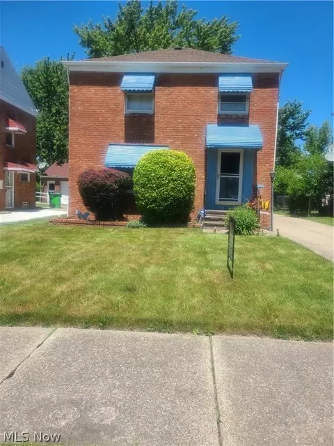 21101 Tracy Ave, Euclid, OH 44123