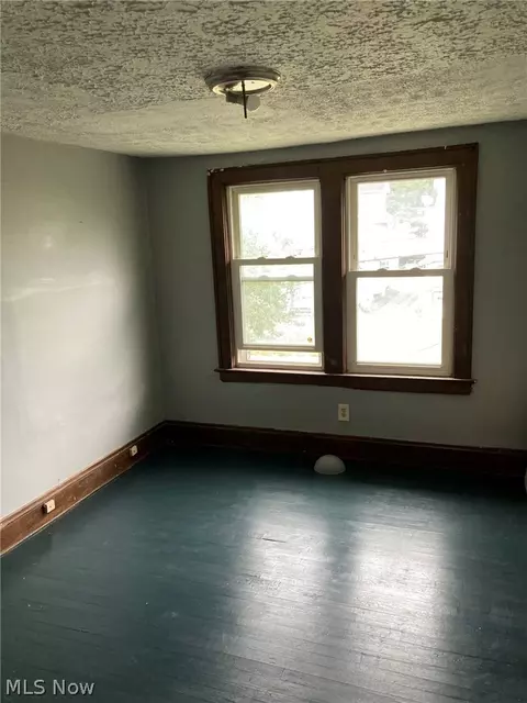 51 E Mapledale Ave, Akron, OH 44301 photo 14