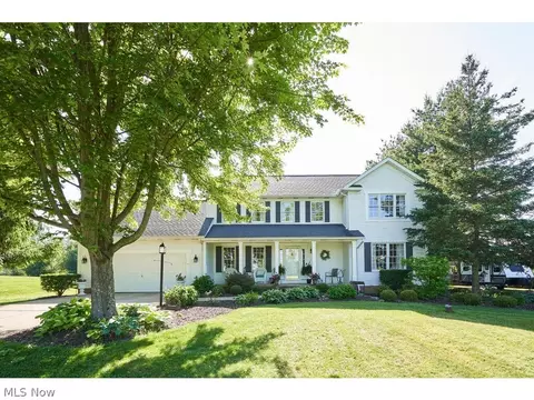 1460 Stony Hill Rd, Hinckley, OH 44233