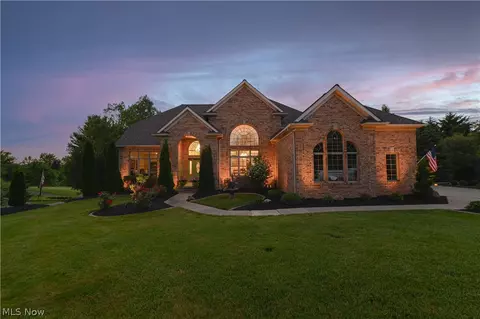 4075 Fairway Dr, Medina, OH 44256