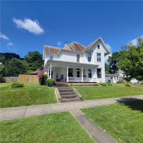 1011 N Main St, Malta, OH 43758