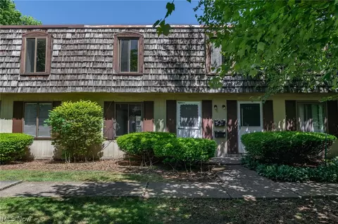 1651 Mentor Ave #510, Painesville, OH 44077