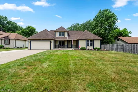 502 Kipling Ct, Richmond Heights, OH 44143