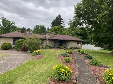 3164 St Clair Ave, East Liverpool, OH 43920