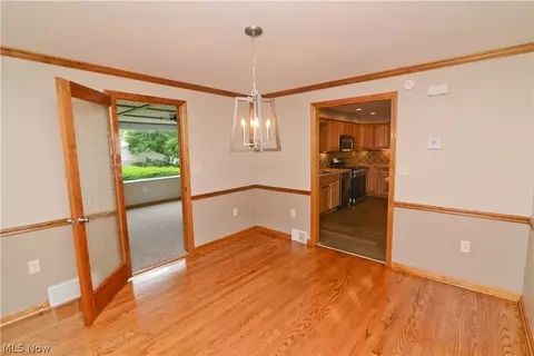 87 Overlook Blvd, Struthers, OH 44471 photo 6