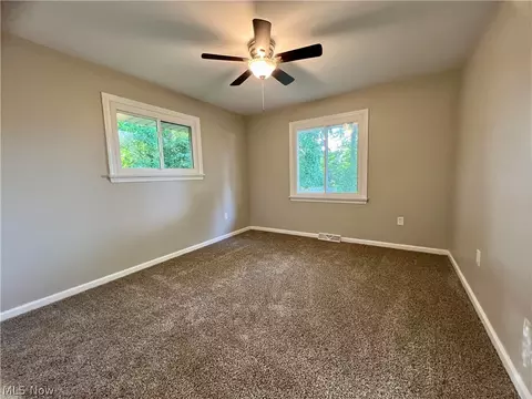 633 Sycamore St, Elyria, OH 44035 photo 19