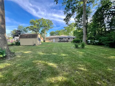 633 Sycamore St, Elyria, OH 44035 photo 28