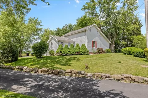 510 Niles Vienna Rd, Vienna, OH 44473