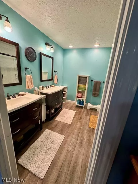 7199 Murray Ridge Rd, Elyria, OH 44035 photo 19