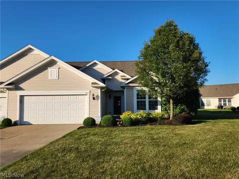 9471 Berkshire Ct, North Ridgeville, OH 44039