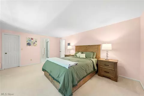 Bedroom - 2304 Leeway Dr, Hudson, OH 44236 photo 1 of 4
