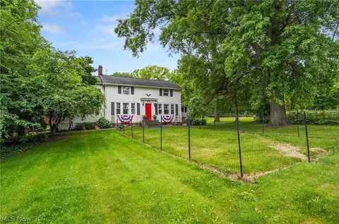 4674 W Bath Rd, Akron, OH 44333