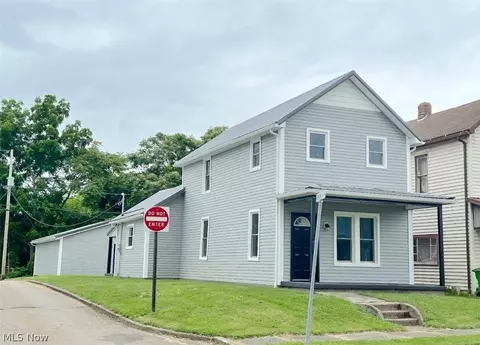 623 N 1st St, Dennison, OH 44621