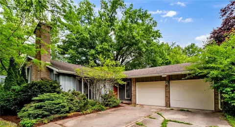 614 Beech St, Oberlin, OH 44074