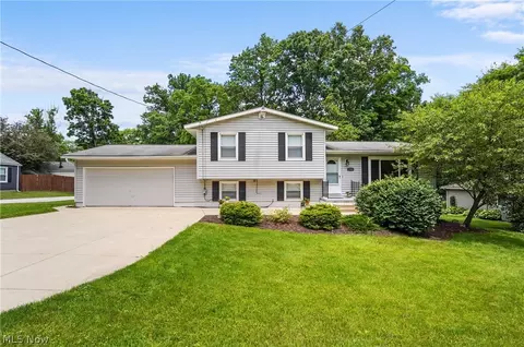 1549 Hibbard Dr, Stow, OH 44224