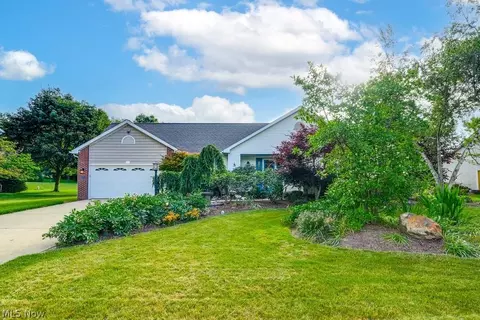 1699 Cedar Chase Dr, Akron, OH 44312