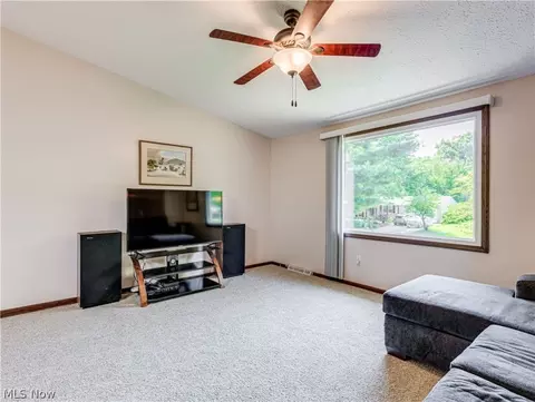 5405 Cherokee Ave NW, North Canton, OH 44720 photo 8