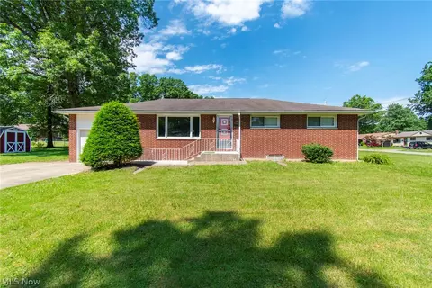 231 Euclid Blvd, Youngstown, OH 44505