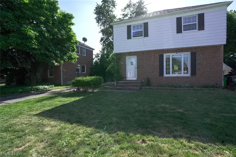 1248 Commonwealth Ave, Cleveland, OH 44124