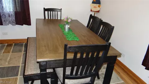 Dining - 910 Elizabeth St, Minerva, OH 44657 photo 1 of 1