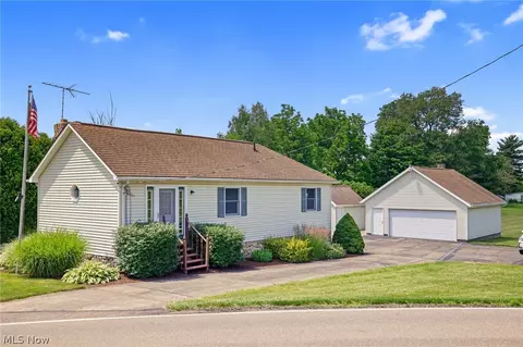 5069 Werner Church Rd NE, Canton, OH 44721