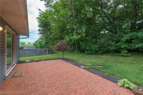Exterior - 7093 Brandywine Dr, Mentor, OH 44060 photo 15 of 16