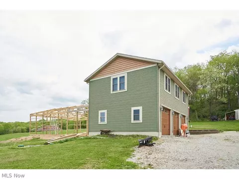 5763 Ruslin Hills Rd NW, Dover, OH 44622
