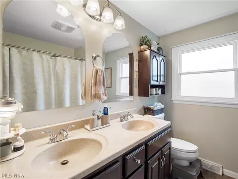116 Northfield Dr, Elyria, OH 44035 photo 18