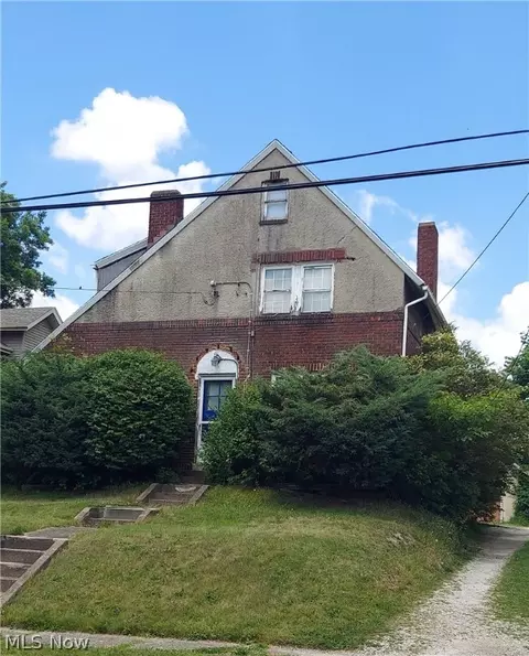 1725 Hampton Rd, Akron, OH 44305 photo 4