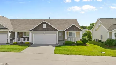 1159 Hanover Dr, Akron, OH 44312