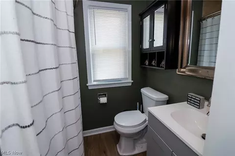 Bath - 443 E 330th St, Willowick, OH 44095 photo 1 of 3