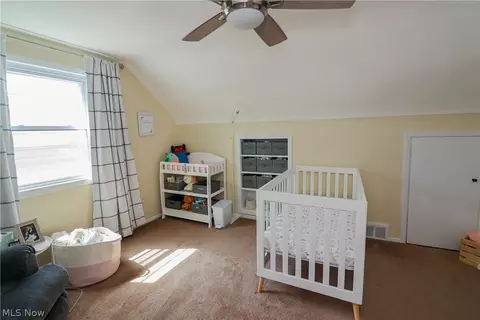 Bedroom - 443 E 330th St, Willowick, OH 44095 photo 4 of 5