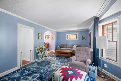 308 E 214 St, Euclid, OH 44123 photo 4