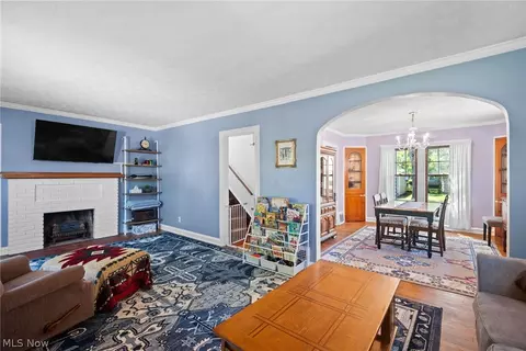 308 E 214 St, Euclid, OH 44123 photo 5