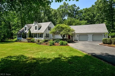 1885 N Road Rd NE, Warren, OH 44483