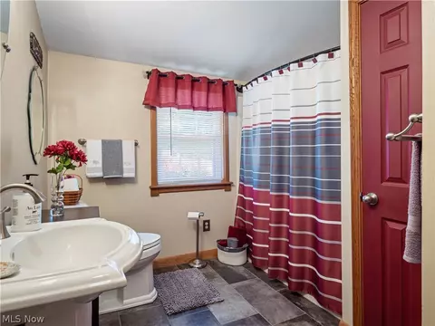Bath - 5245 Center Rd, Philo, OH 43771 photo 1 of 2