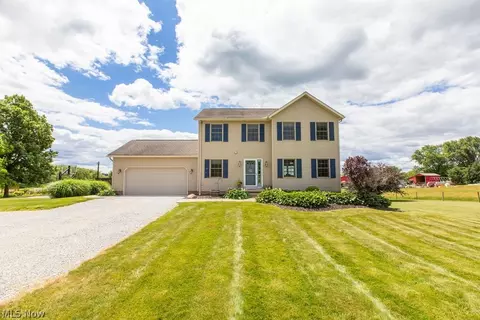2578 Carrie Ln, Wooster, OH 44691