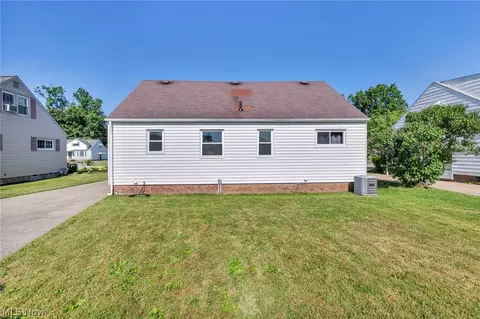 3911 E 365th St, Willoughby, OH 44094 photo 39