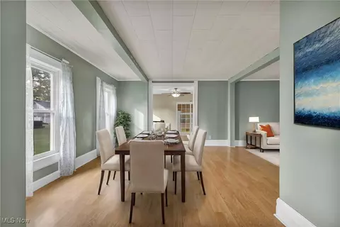 Dining - 51 E Walnut St, Jefferson, OH 44047 photo 1 of 1