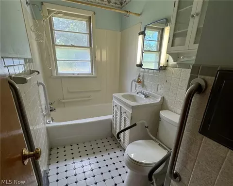 8859 Echo Dr, Mentor, OH 44060 photo 24