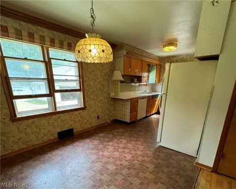 8859 Echo Dr, Mentor, OH 44060 photo 19