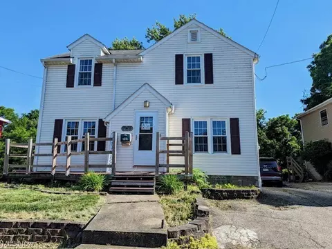 703 W Main St, Ashland, OH 44805