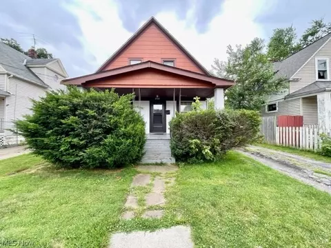7705 Camden Ave, Cleveland, OH 44102