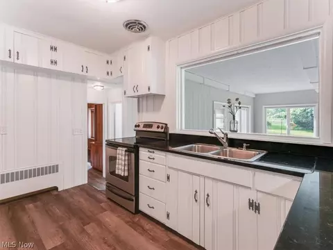 5006 Lake Rd W, Ashtabula, OH 44004 photo 10
