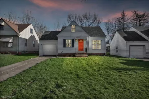 17312 Maple Heights Blvd, Maple Heights, OH 44137