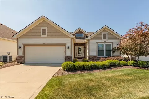 22263 Olde Creek Trl, Strongsville, OH 44149