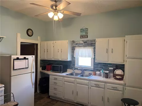 230 N Main St, Killbuck, OH 44637 photo 8