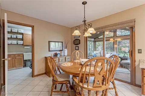 33567 Lisa Ln, Solon, OH 44139 photo 14