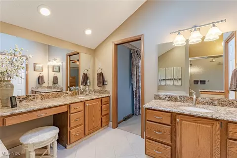 33567 Lisa Ln, Solon, OH 44139 photo 30