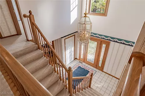 33567 Lisa Ln, Solon, OH 44139 photo 3
